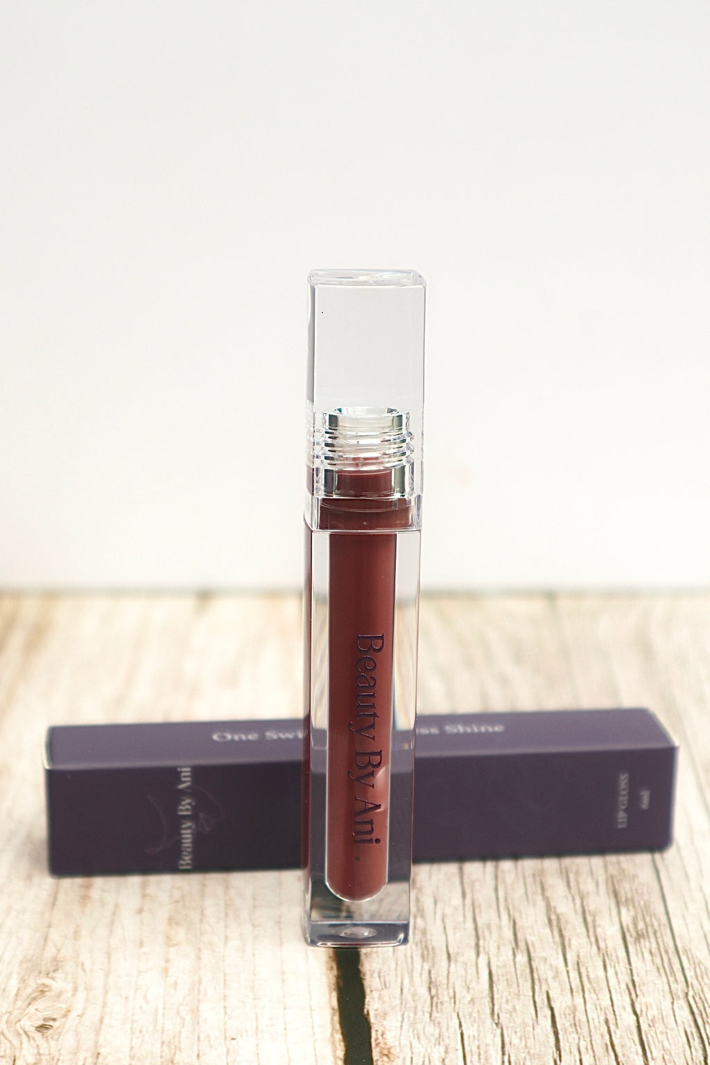 Mocha Limitless Shine Lip Gloss & Lip Balm 2 in 1 Lip care