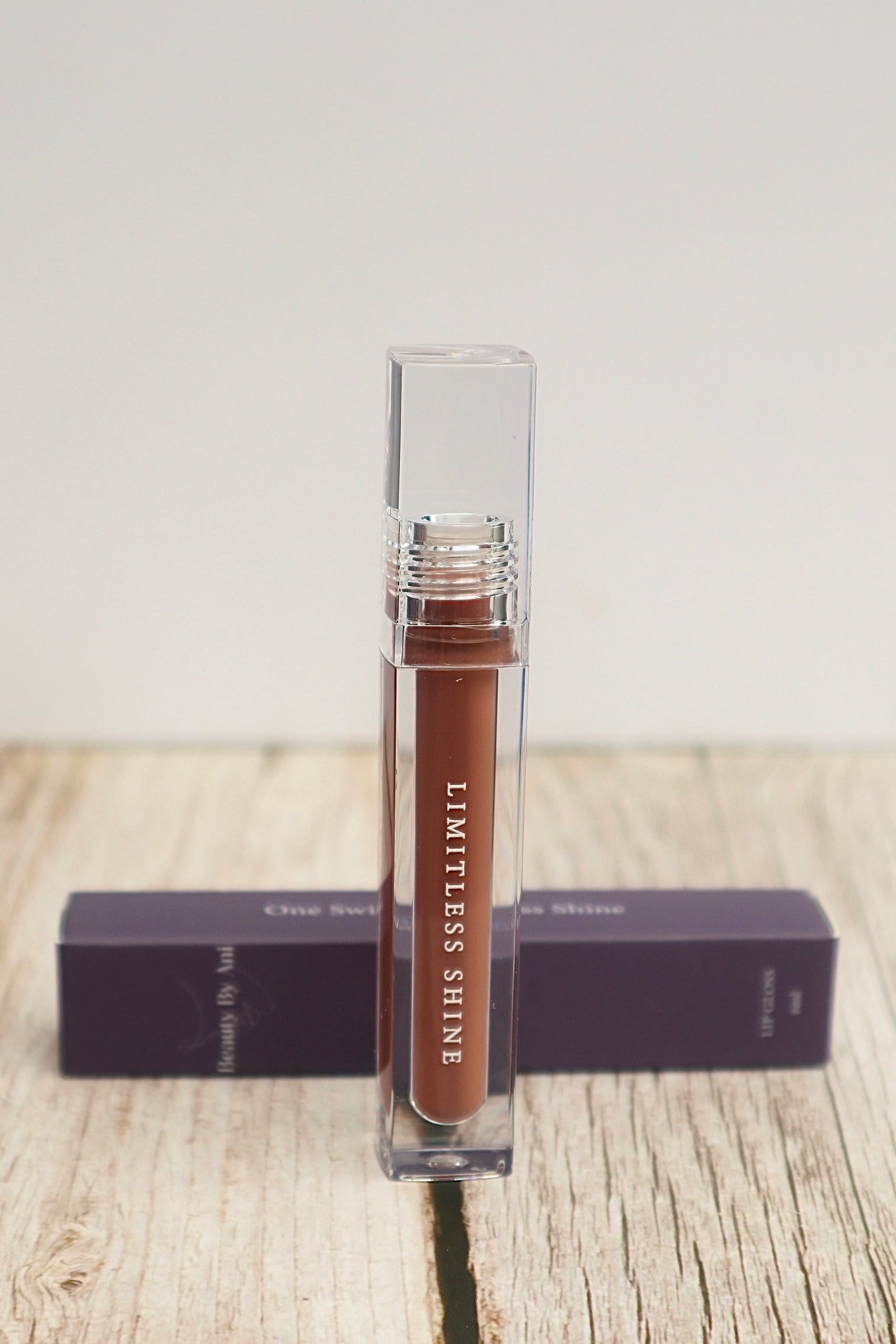Cappuccino Limitless Shine Lip Gloss & Lip Balm 2 in 1 Lip care