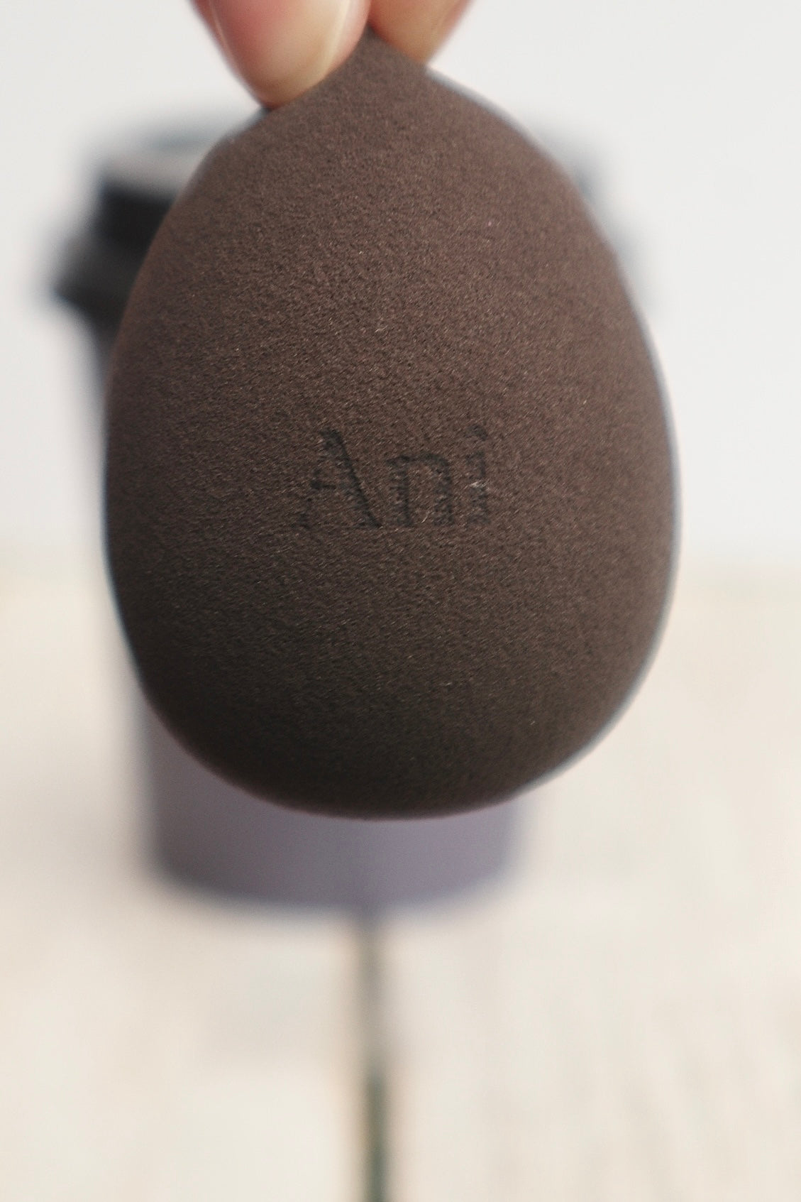 Mocha SQUISHY Beauty Blender