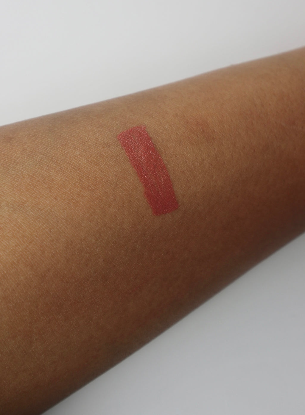 Tiramisu Airlock Lip Stain